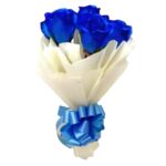# 01 - A Luxurious Bouquet of 5 Blue Roses