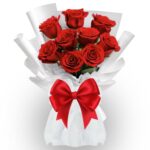 # 01 - A Luxurious Bouquet of 9 Red Roses