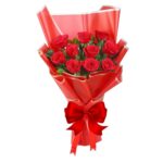 # 001 - An Elegant Bouquet of Red Roses